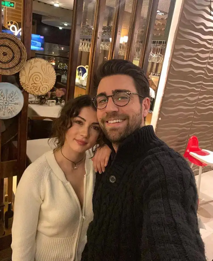 Çağlar ertuğrul and burcu Özberk